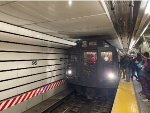 Holiday Train stopped at 96th St Station